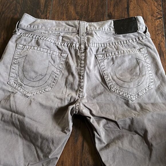 true religion Geno relaxed slim distressed pants size 33 by 32 in GUC light grey - Picture 4 of 14
